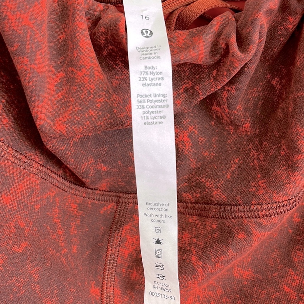 Lululemon Plus 16 /Red Marbled / Cropped Legging/ Adjustable Waist - Picture 5 of 6